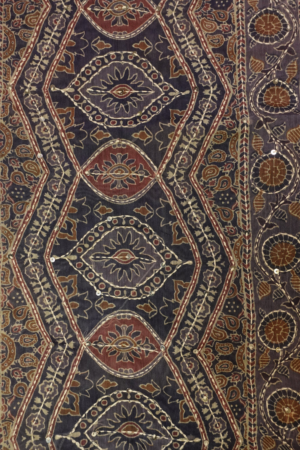 Honeycomb Elegance Linen Chanderi